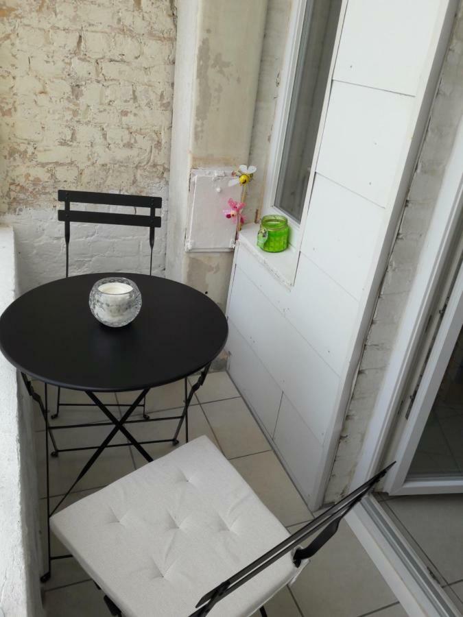 2 Slaapkamer Appartement Op De Zeedijk Van Oostende. Extérieur photo